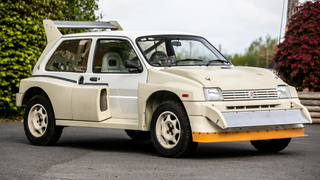 A Ridiculously Low-Mileage MG Metro 6R4 Rally Car Is Headed to Auction; Someone Buy This Ugly Thing